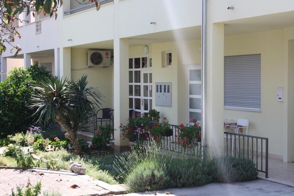 Martina Sun Apartment Zadar Zimmer foto